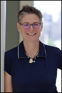 Headshot of Dawn Wagoner
